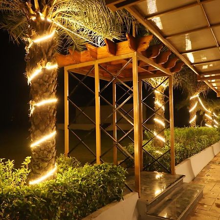 The Orange Flag, Phulambri Hotel Ganori Exterior foto